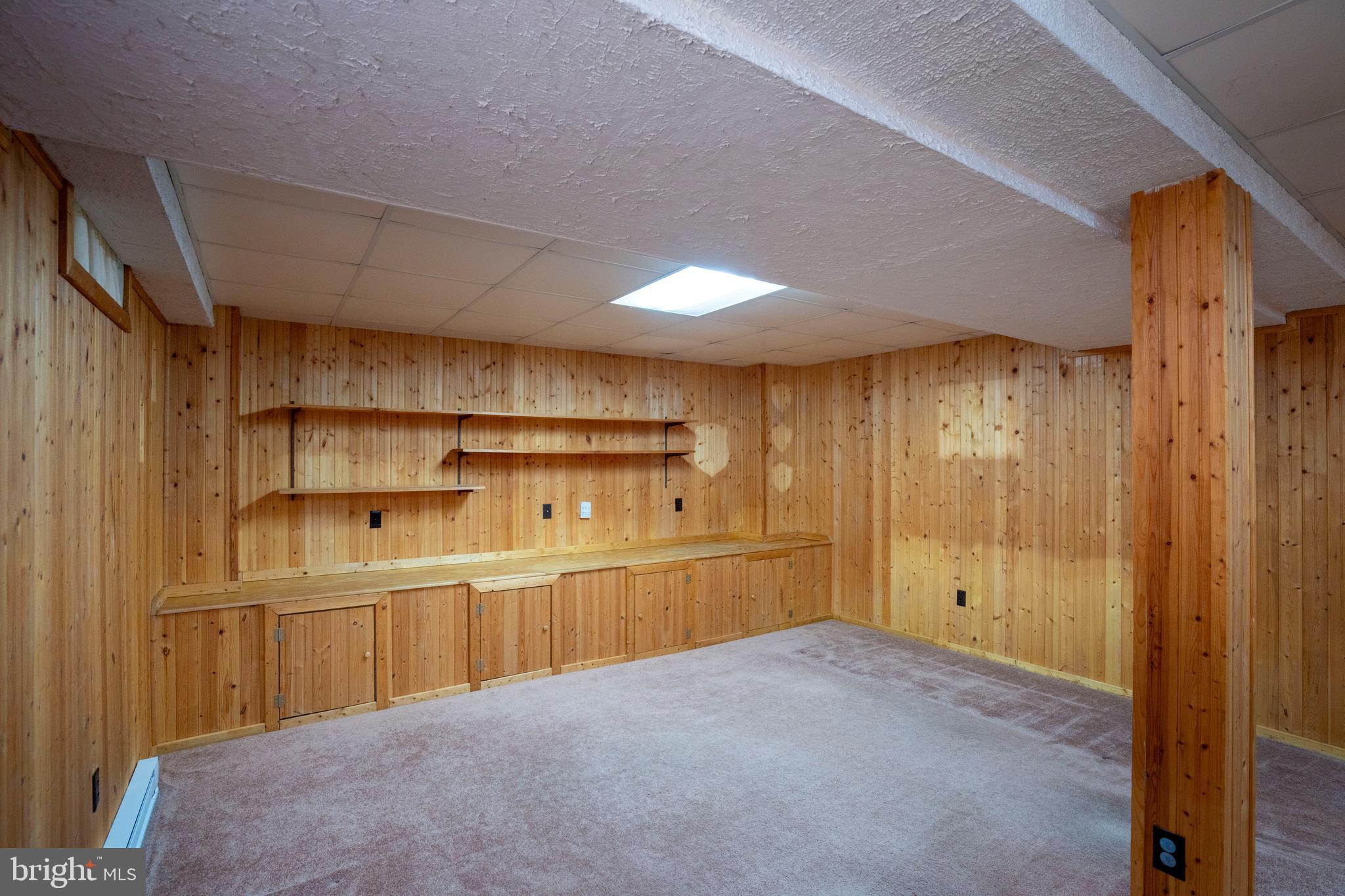 REEDSVILLE - Residential