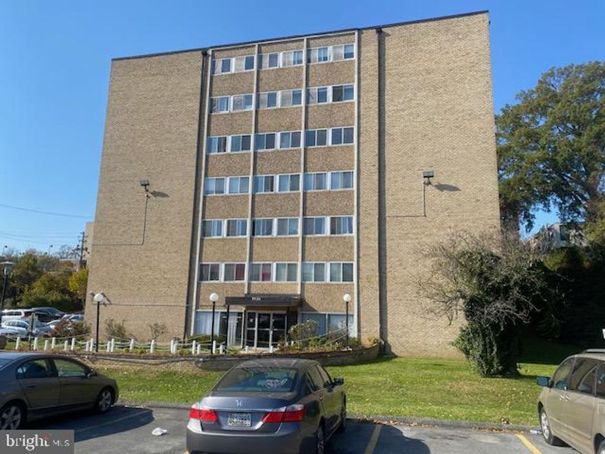 Condominium featuring 2 bedrooms, 2 full baths, living/dining room combo and balcony. This community features a secure building entrance, elevator, gym, pool and tennis courts. This unit also has easy access to Silver Spring Metro, Washington DC, and public schools. The condo fee includes all basic utilities, and common grounds maintenance. Convenient location to shopping centers, restaurants, banks and National Archives. Contact your agent and schedule an appointment to view this property.