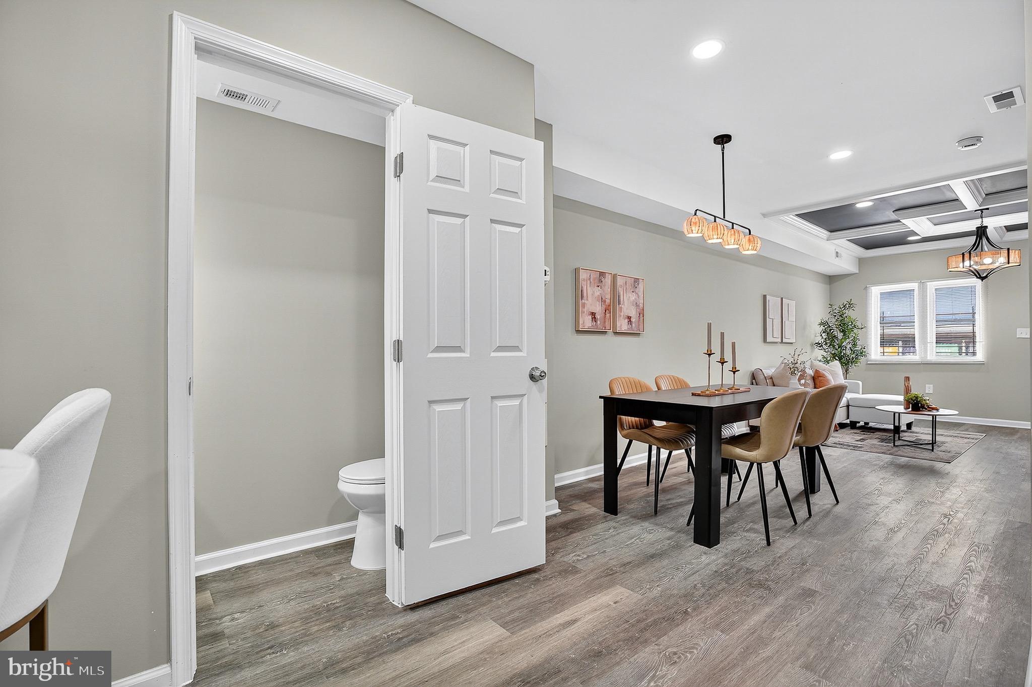 MILTON-MONTFORD - Residential