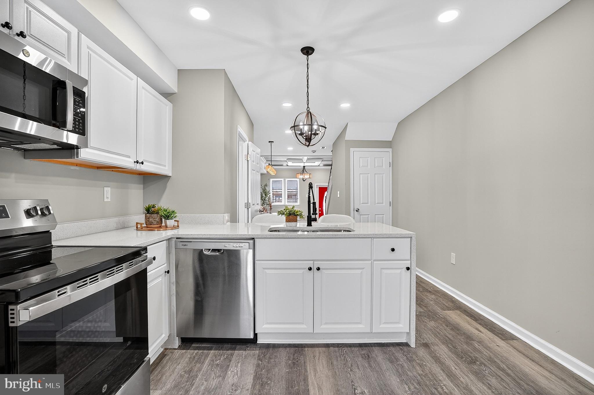 MILTON-MONTFORD - Residential