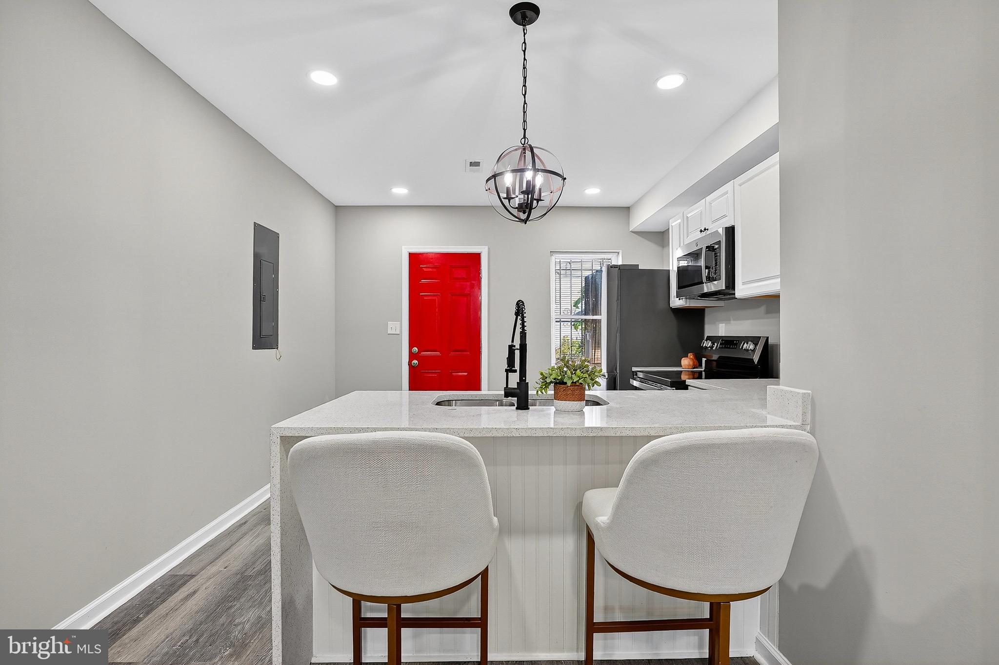 MILTON-MONTFORD - Residential