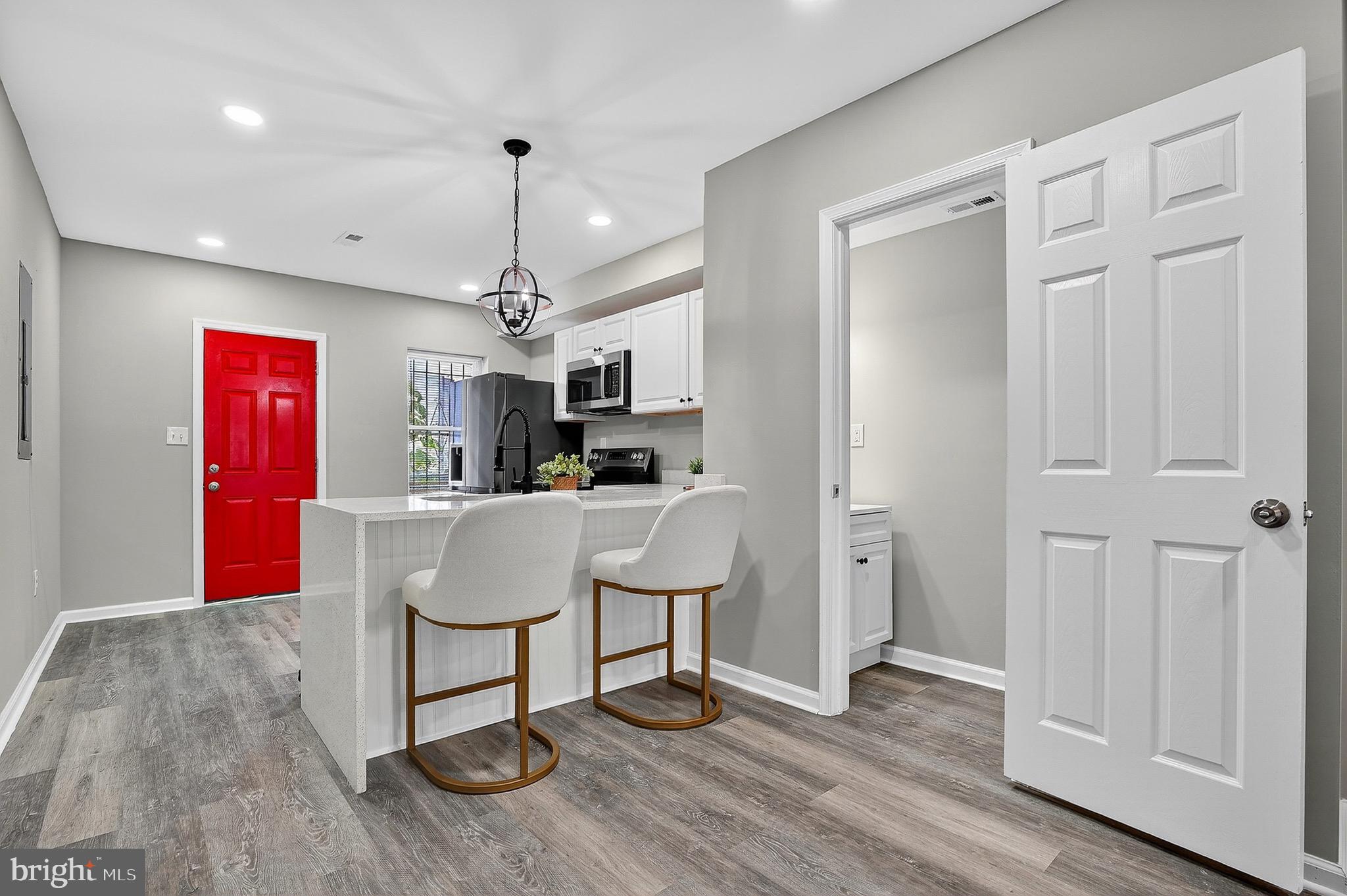 MILTON-MONTFORD - Residential