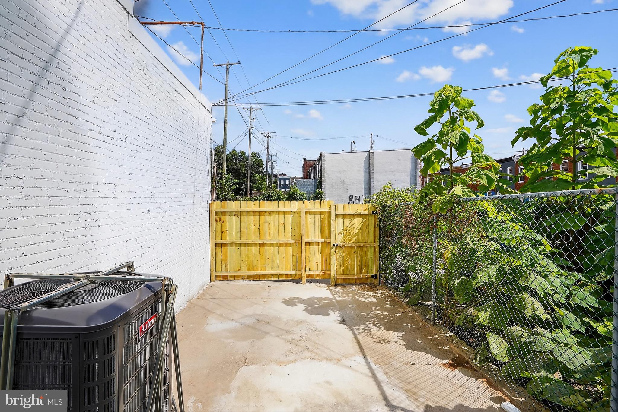 MILTON-MONTFORD - Residential