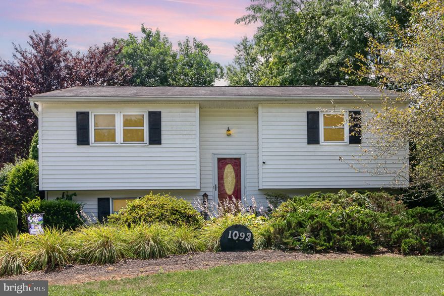 Welcome to 1093 W Trindle Rd, Mechanicsburg, offering a blend of comfort and countryside charm in Cumberland Valley Schools. This delightful residence features 3 bedrooms and 1 bath, complemented by convenient amenities including central A/C and gas heating for year-round comfort.
Upon entering, you are greeted by a spacious family room on the lower level, perfect for gatherings and relaxation. The home boasts a well-appointed kitchen and a dining area ideal for hosting meals with loved ones.
Step outside onto the large deck at the rear, overlooking a picturesque cow pasture that provides a serene backdrop and adds to the property's allure. Whether enjoying morning coffee or evening sunsets, this outdoor space is sure to be a favorite retreat.
Additional highlights include a water treatment system ensuring quality water throughout the home, as well as a private septic system for added convenience.
Located in Mechanicsburg, this property offers a balance of peaceful rural living with proximity to urban amenities. Don't miss the opportunity to make this charming property your new home!