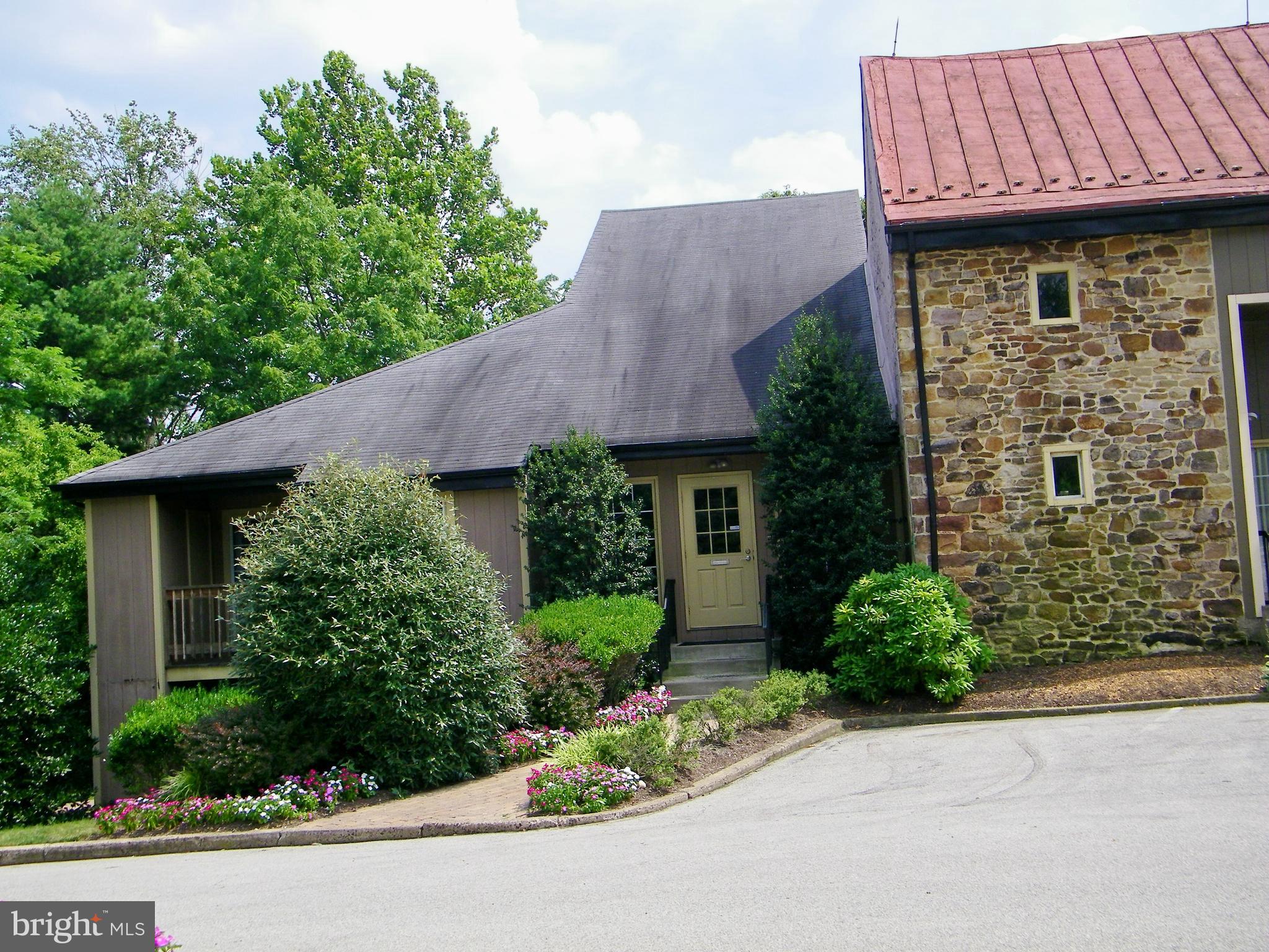 OXFORD OF BLUE BELL - Residential Lease