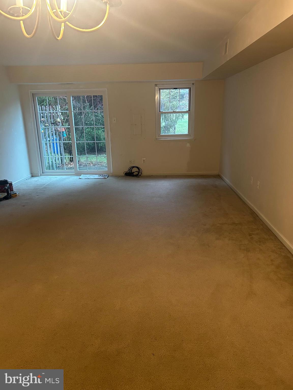 OXFORD OF BLUE BELL - Residential Lease