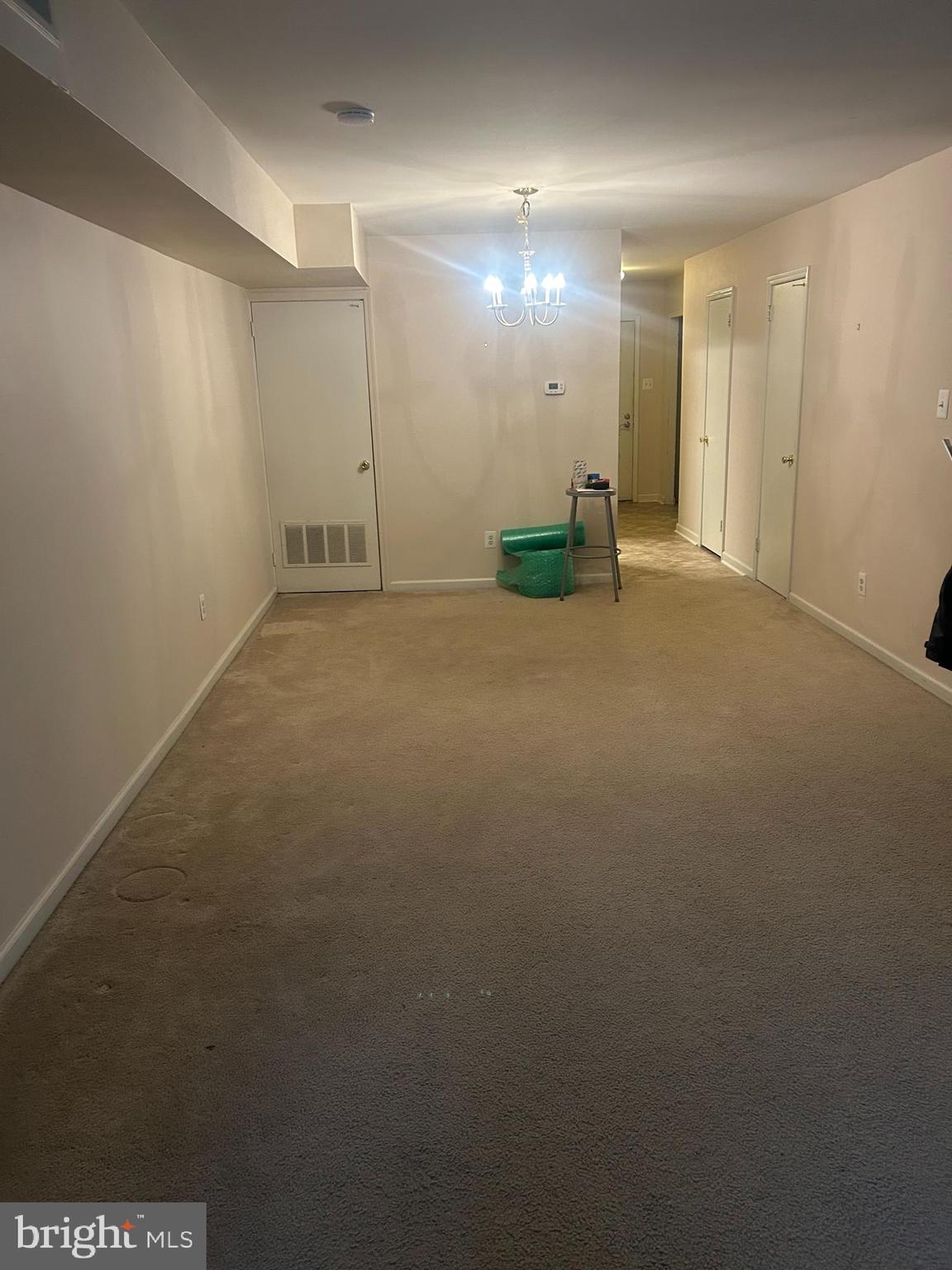 OXFORD OF BLUE BELL - Residential Lease