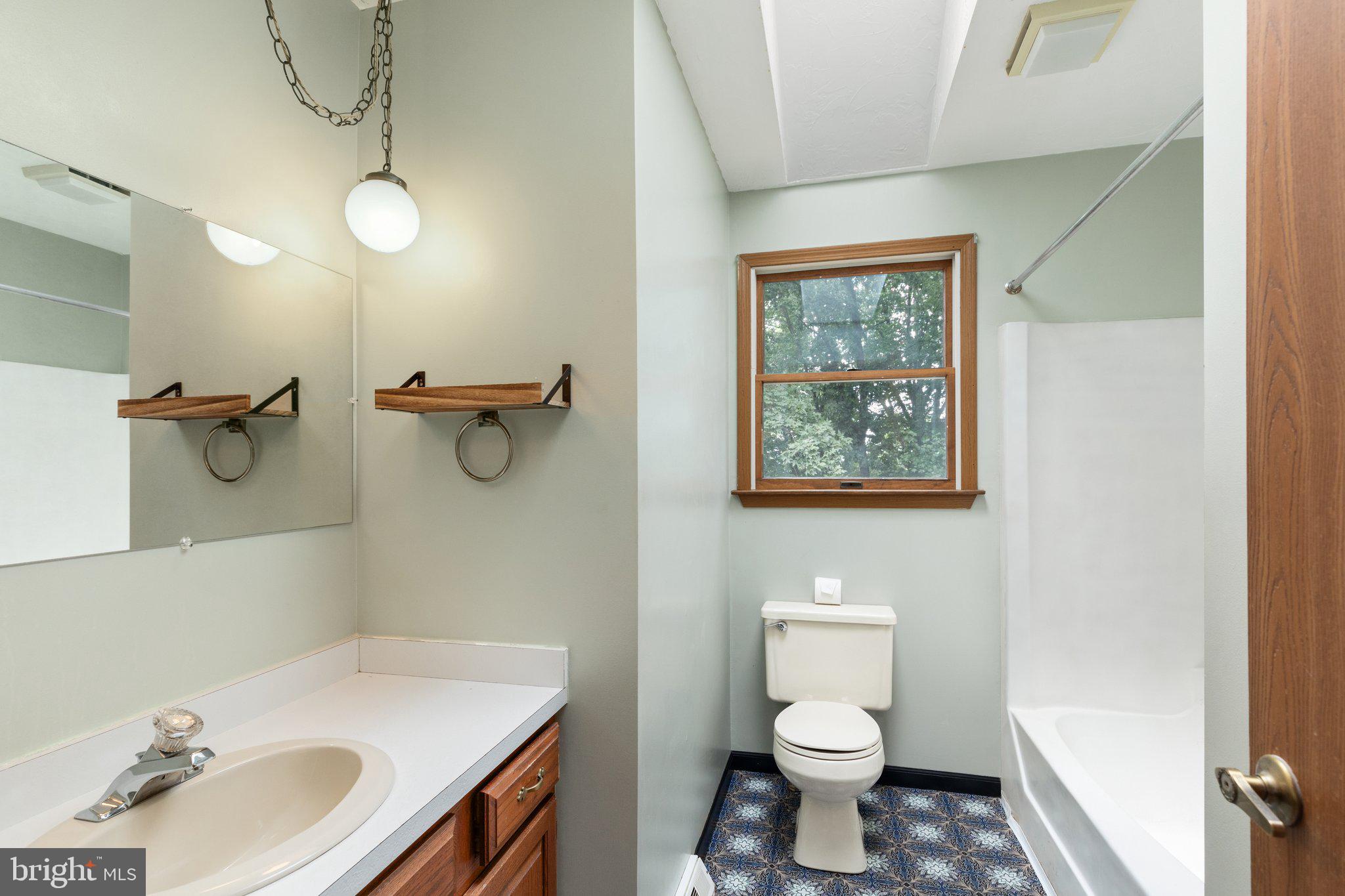 MEADOWVIEW - Residential