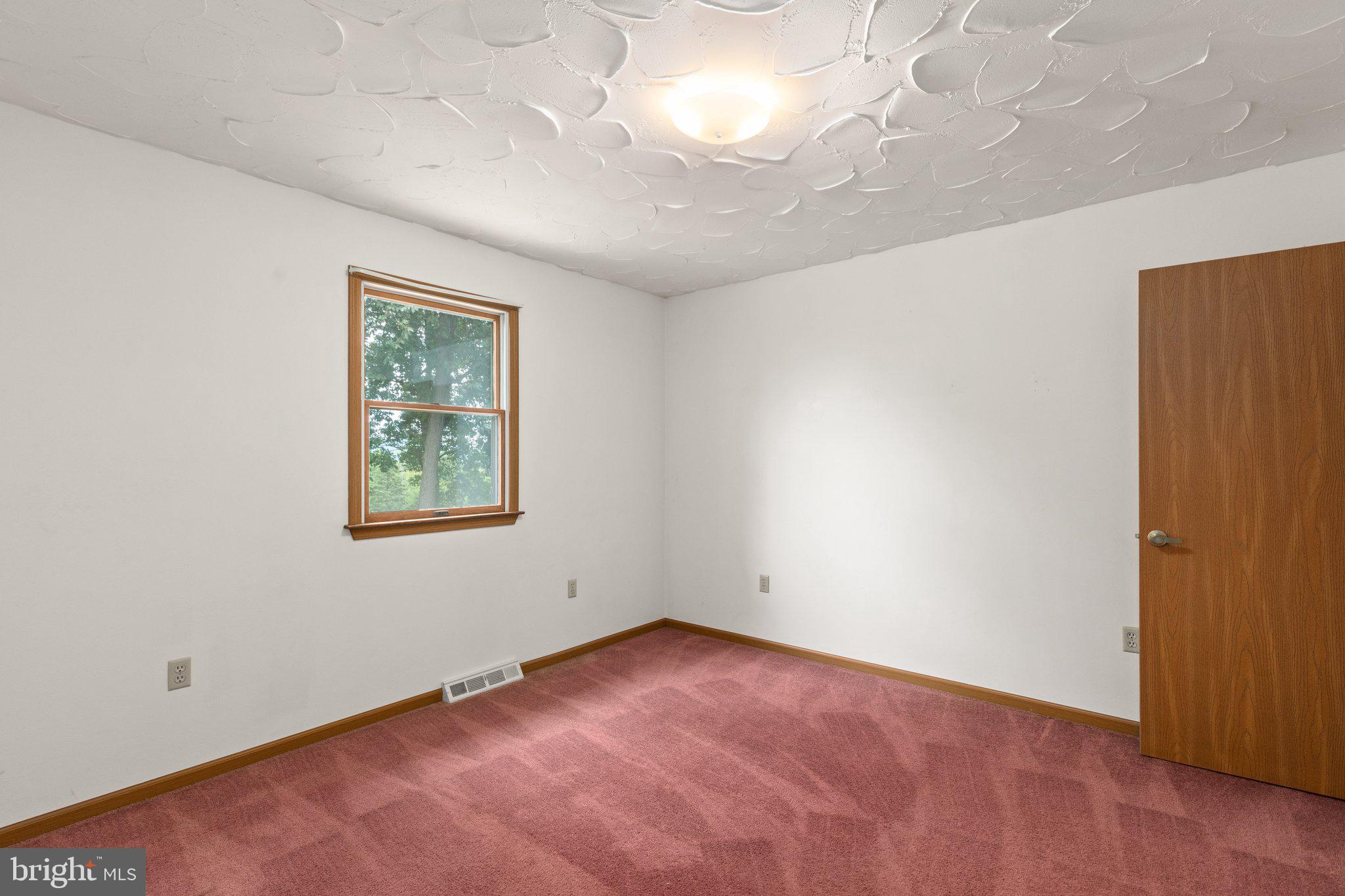 MEADOWVIEW - Residential