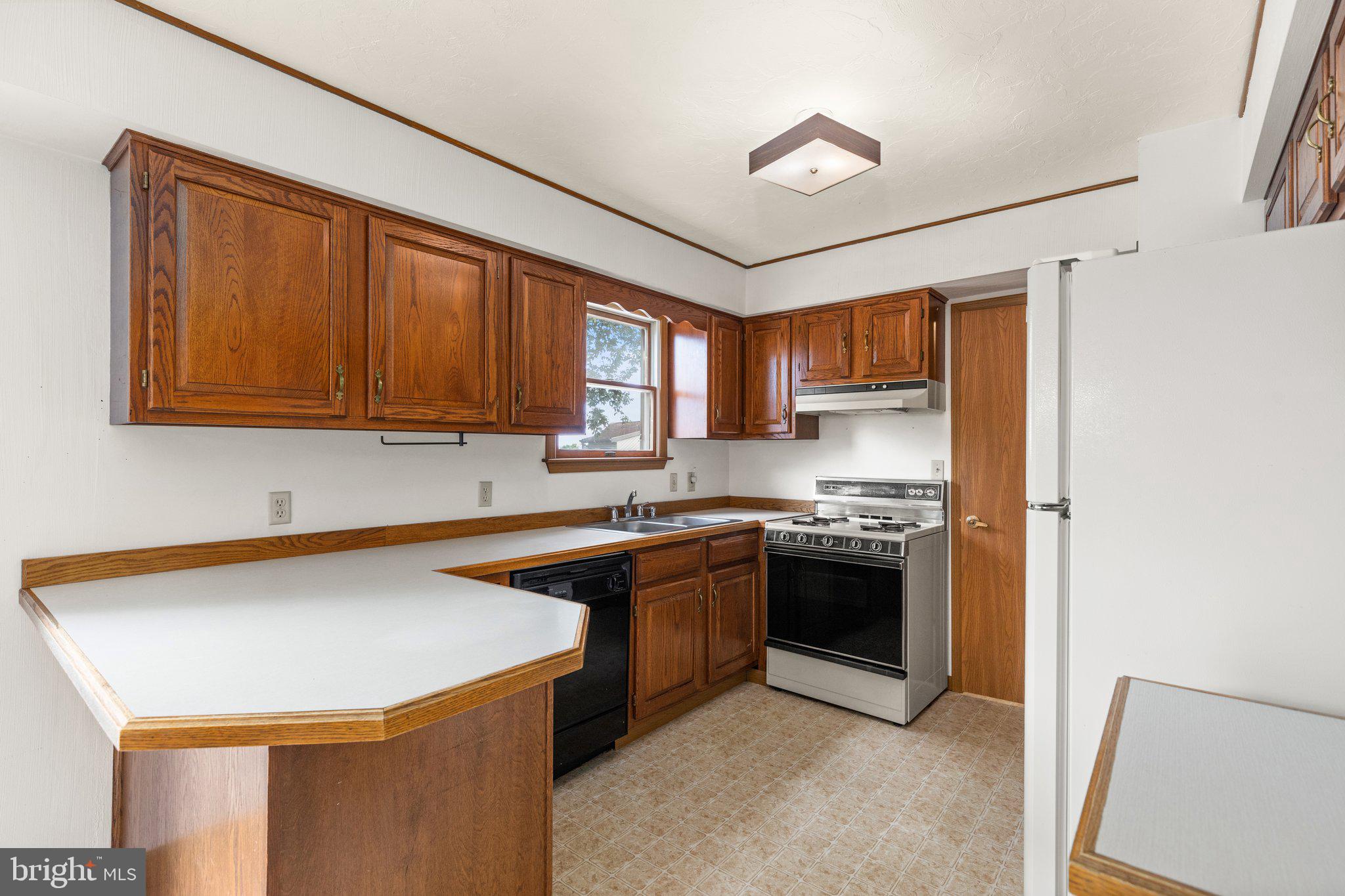 MEADOWVIEW - Residential