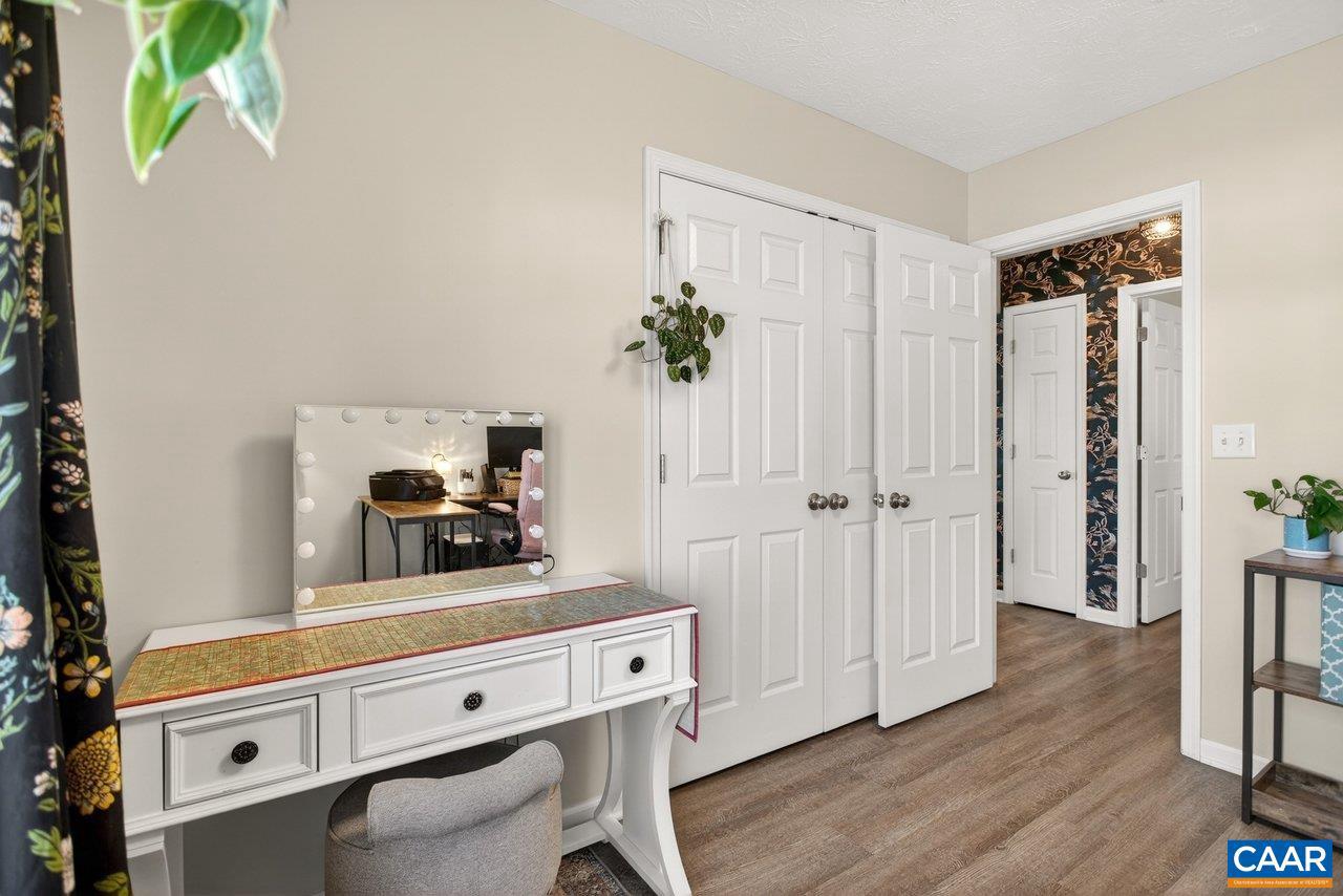 HILLCREST FOREST - Residential