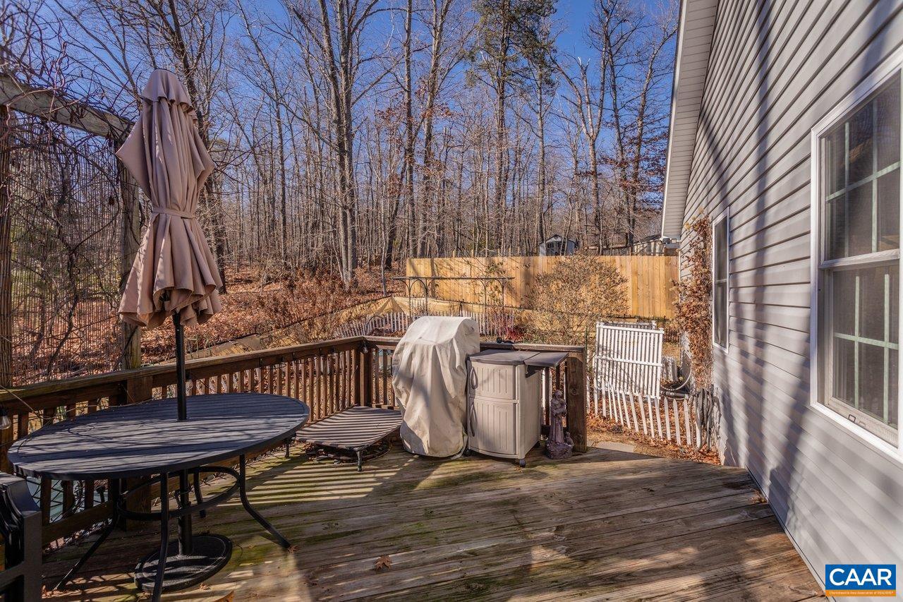 HILLCREST FOREST - Residential