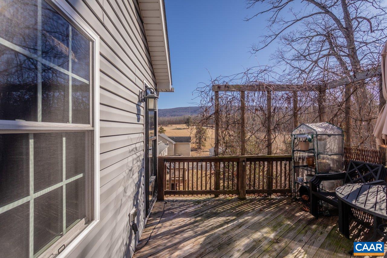 HILLCREST FOREST - Residential