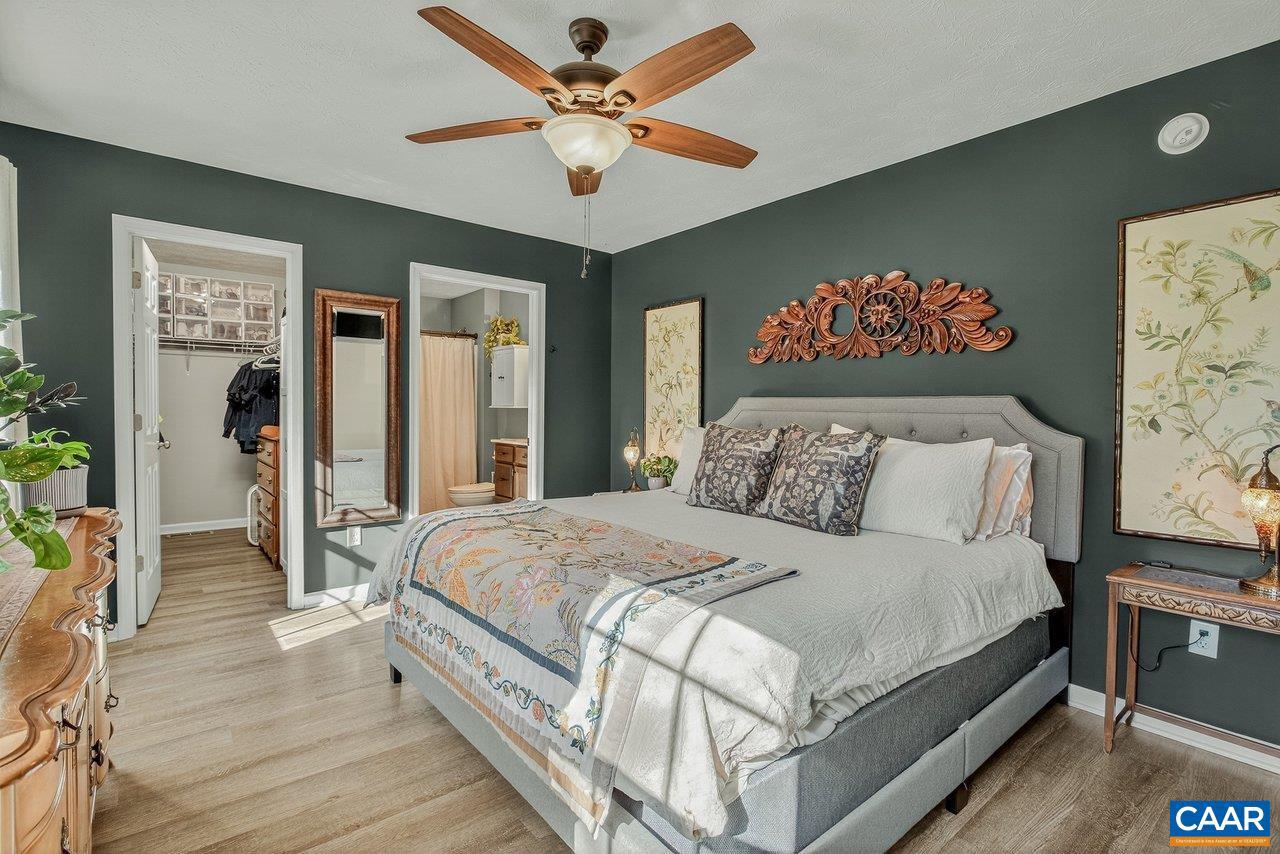 HILLCREST FOREST - Residential