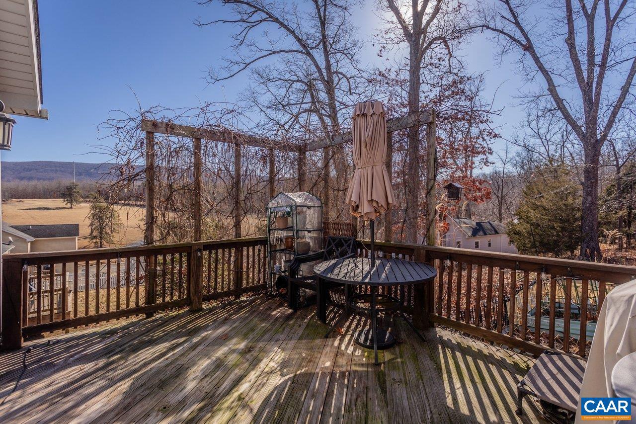 HILLCREST FOREST - Residential