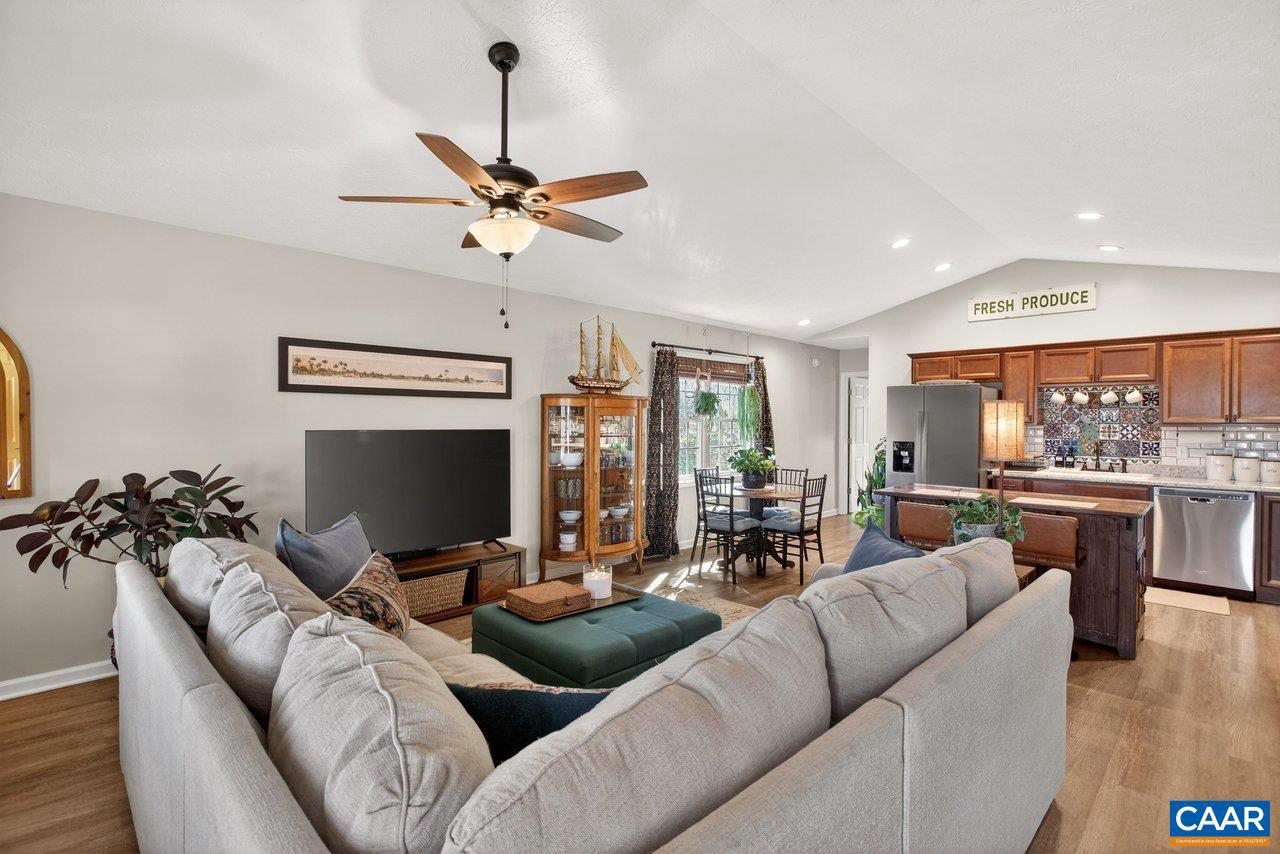 HILLCREST FOREST - Residential