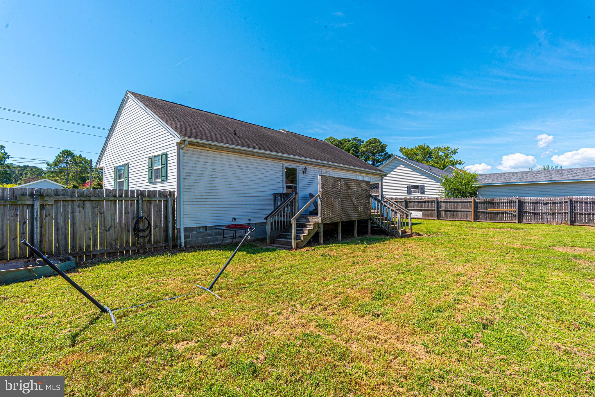 1511 CEDAR STREET