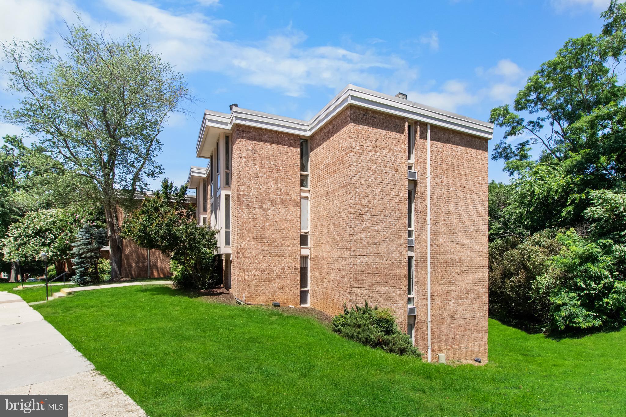 2620 WAGON DRIVE 324