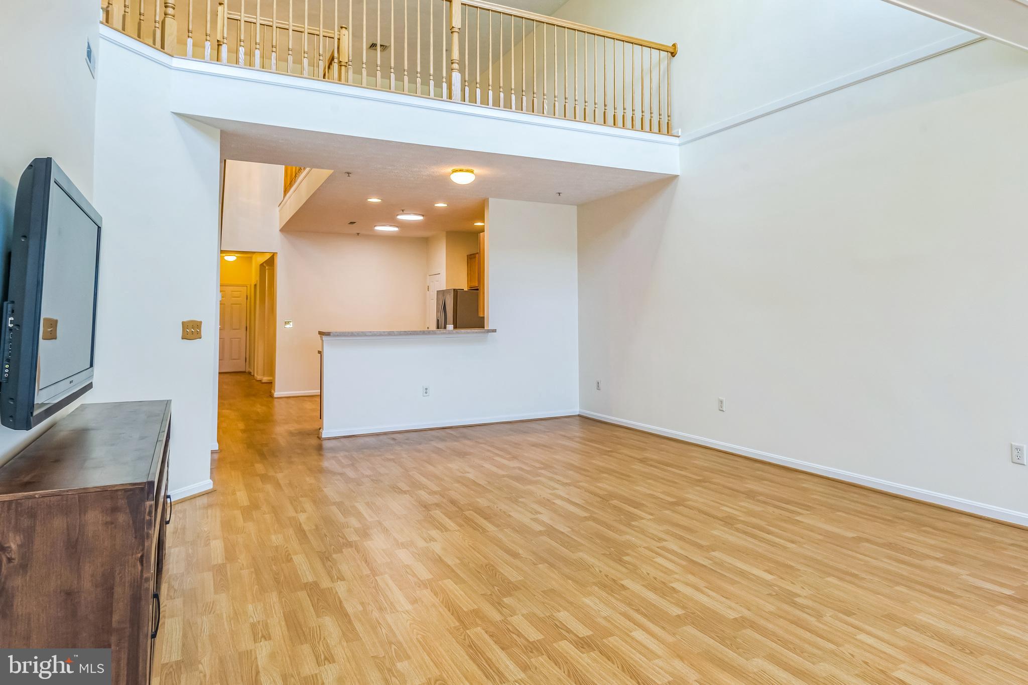 WOOD CREEK GOLF COMM - Residential