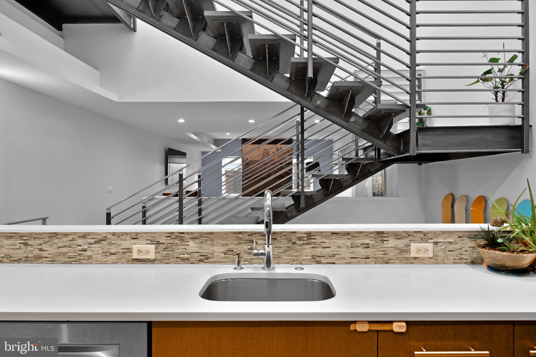GRADUATE HOSPITAL - Residential