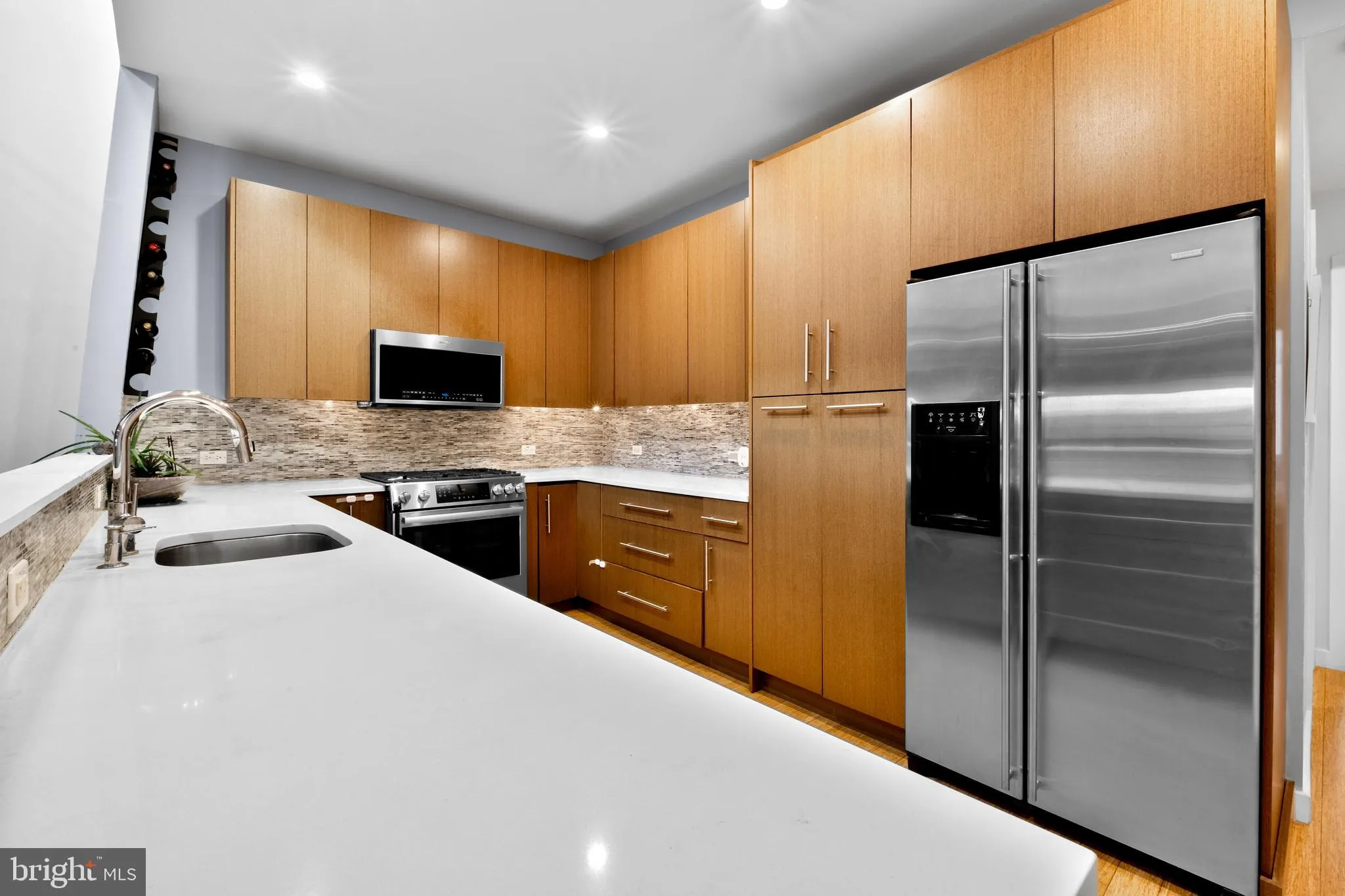 Philadelphia, Pennsylvania 19146, United States, 3 Bedrooms Bedrooms, ,3 BathroomsBathrooms,Residential,Active,141125