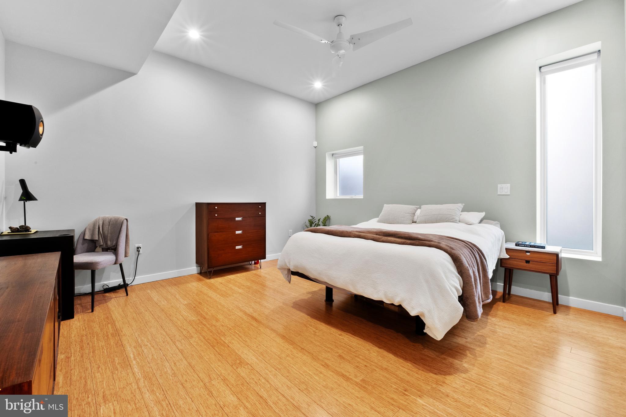 GRADUATE HOSPITAL - Residential