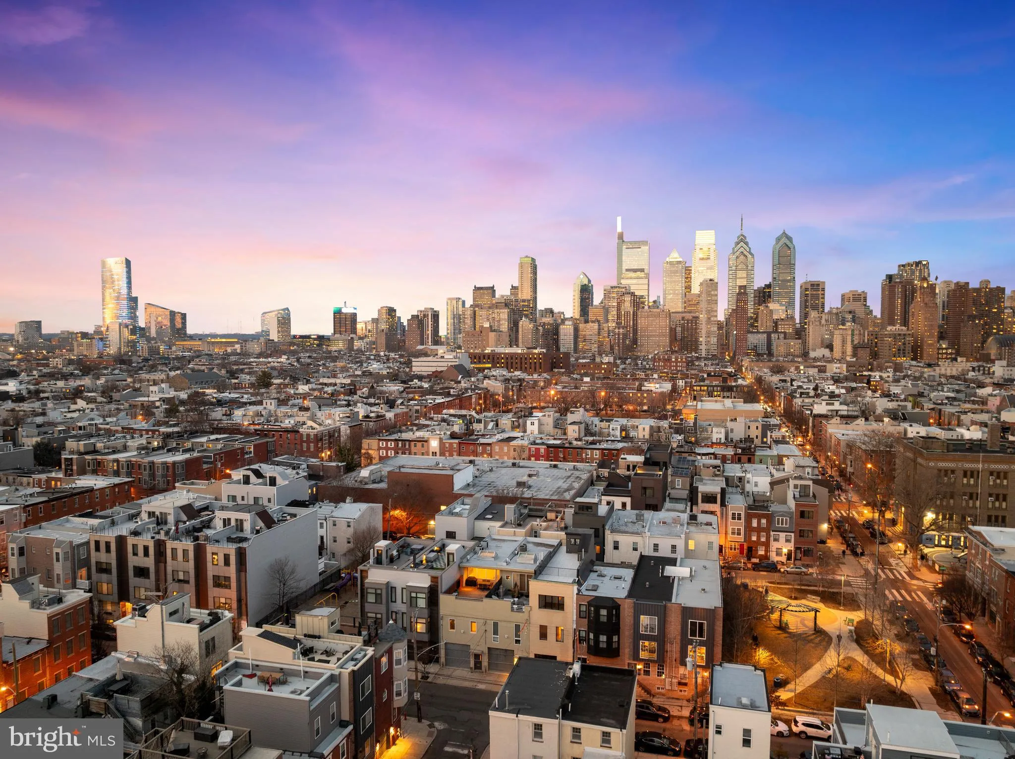 Philadelphia, Pennsylvania 19146, United States, 3 Bedrooms Bedrooms, ,3 BathroomsBathrooms,Residential,Active,141125