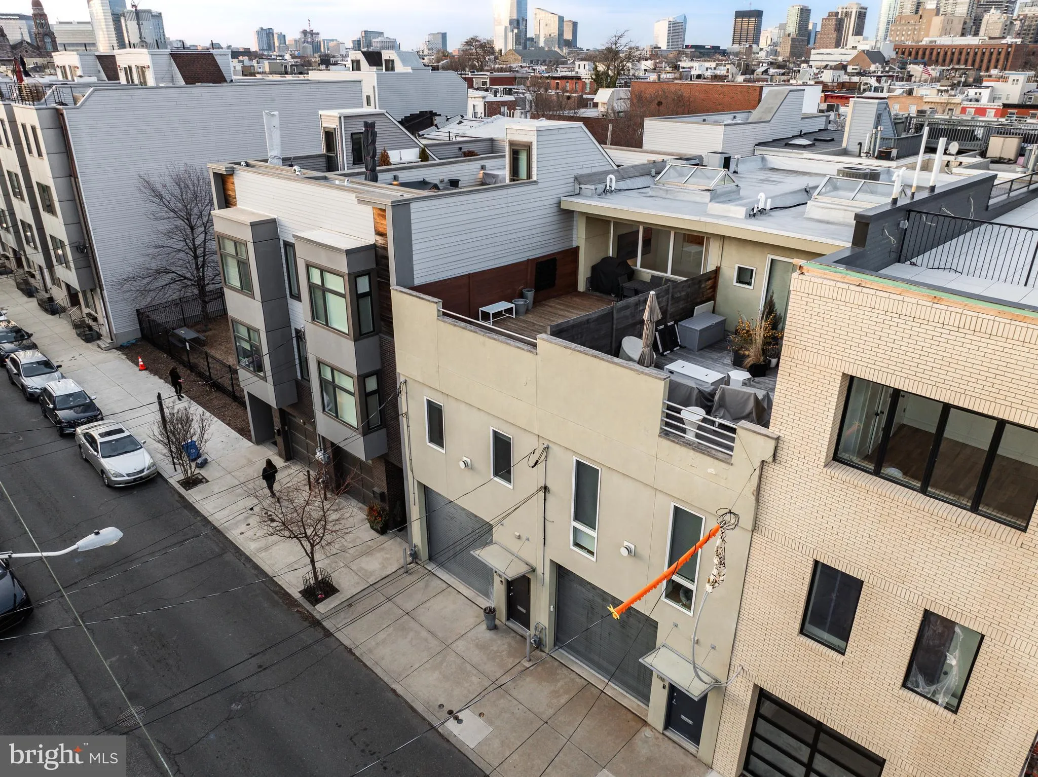 Philadelphia, Pennsylvania 19146, United States, 3 Bedrooms Bedrooms, ,3 BathroomsBathrooms,Residential,Active,141125