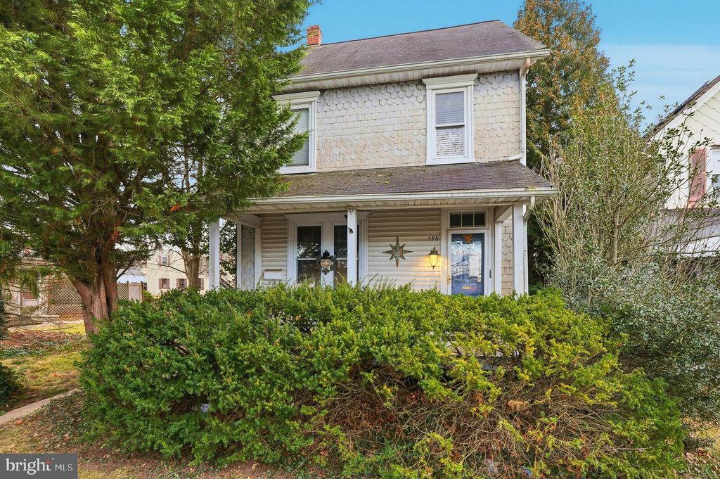 Photo of 136 Jenkins Avenue, LANSDALE, PA 19446 (MLS # PAMC2165800)