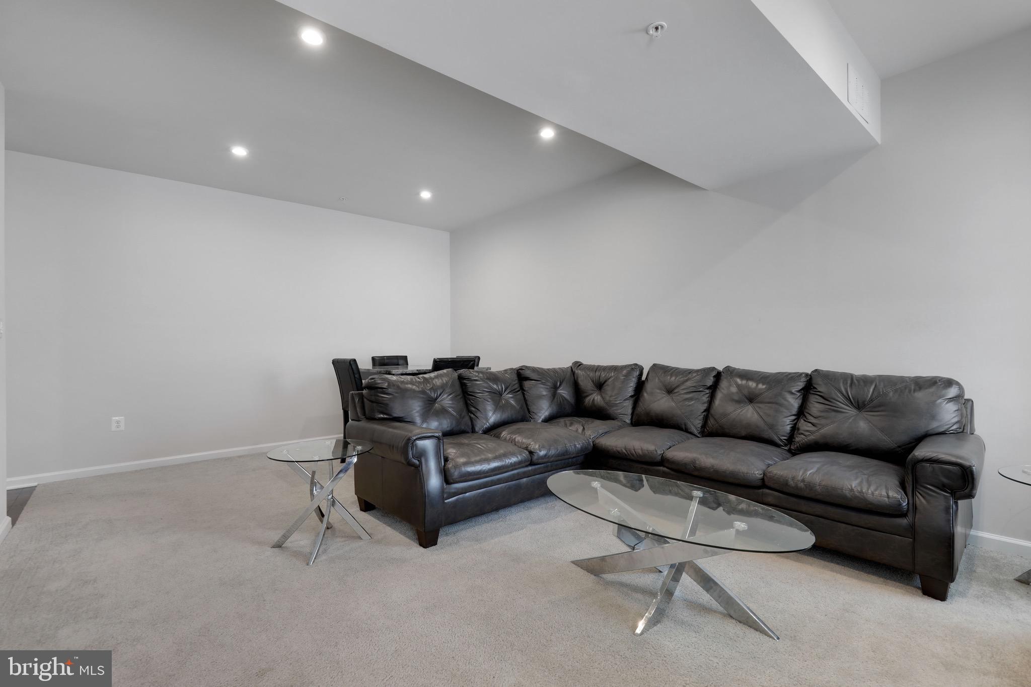 GLENN DALE CROSSING - Residential