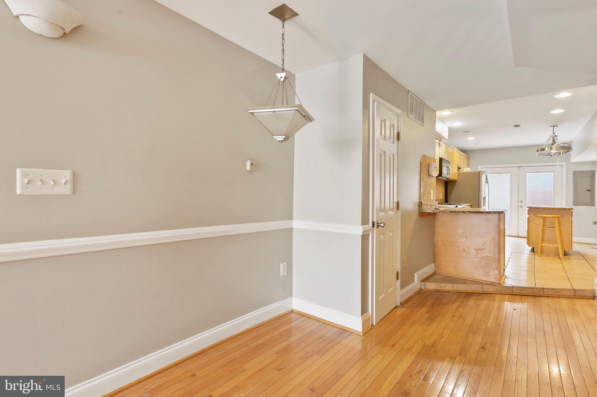 FEDERAL HILL HISTORIC DISTRICT - Residential Lease