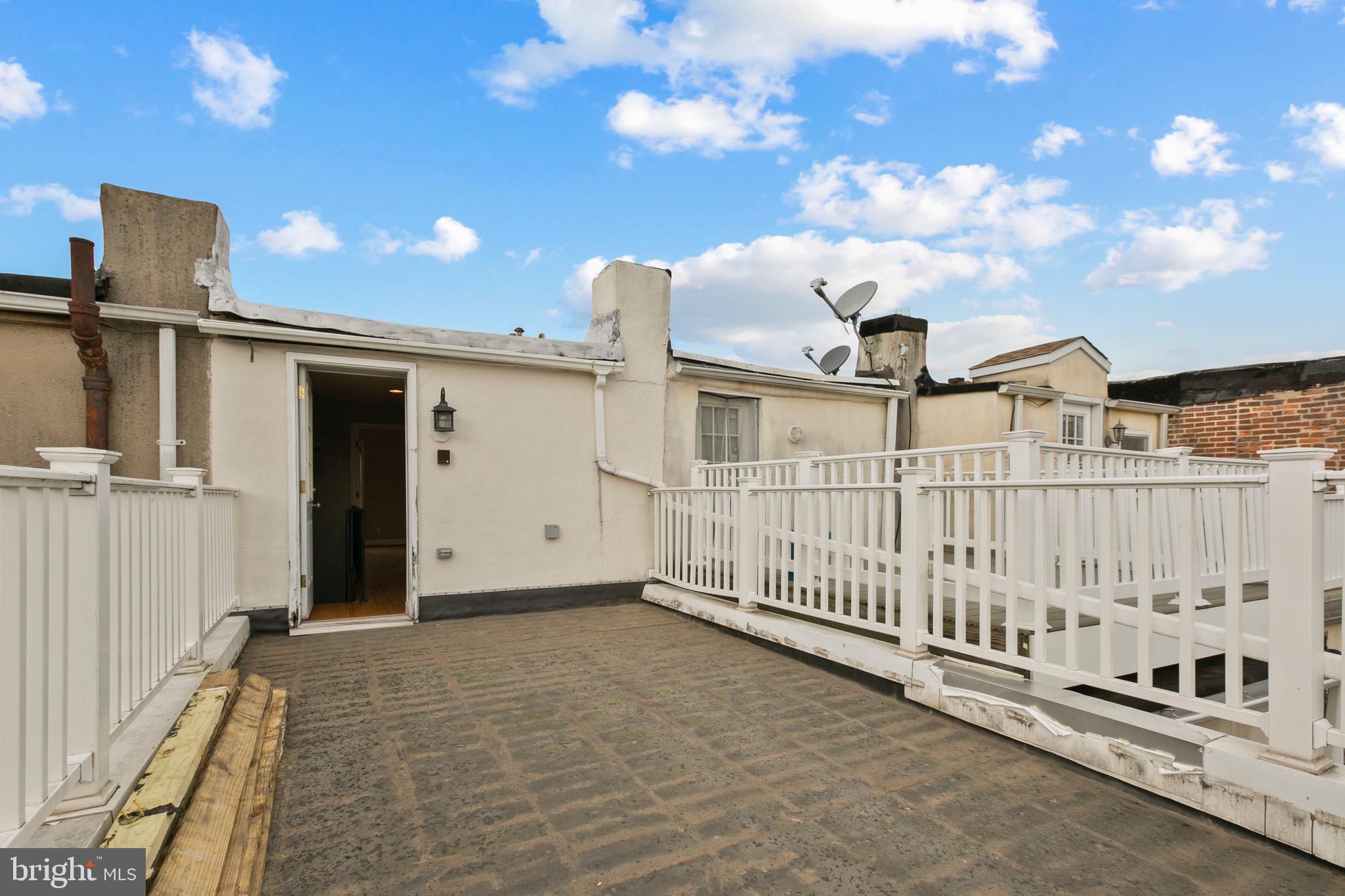 FEDERAL HILL HISTORIC DISTRICT - Residential Lease