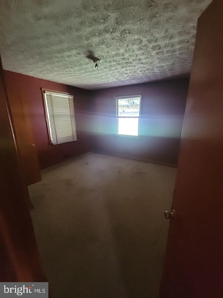 HAZELWOOD ACRES - Residential