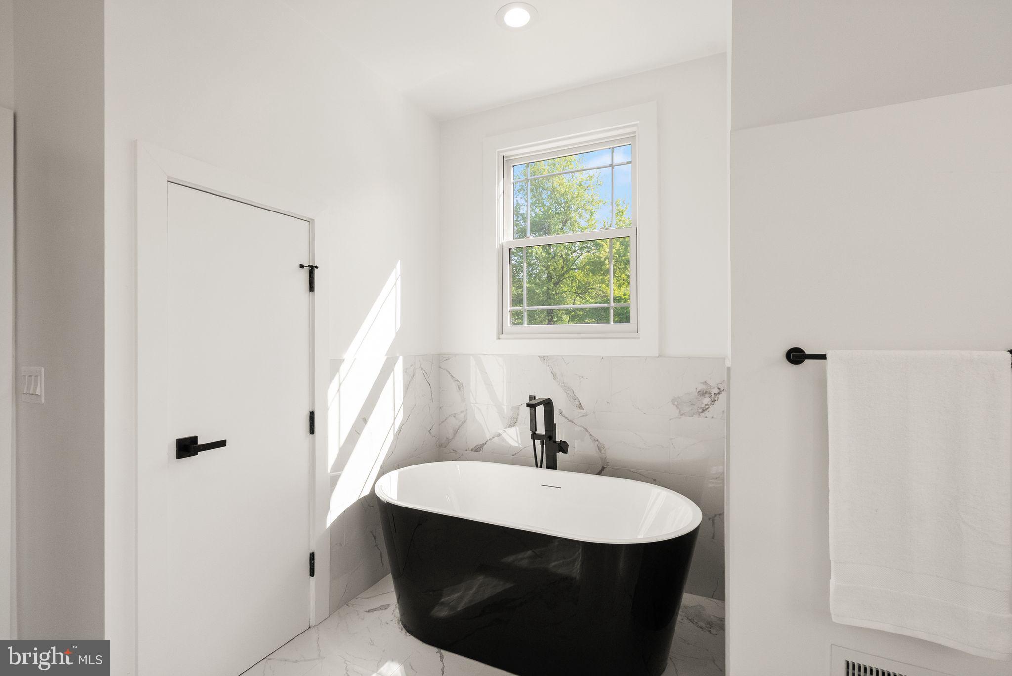 BEACON HILL - Residential