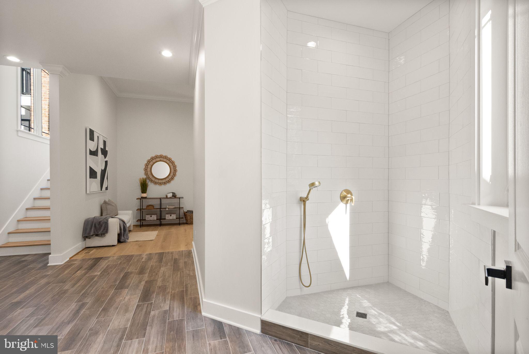 BEACON HILL - Residential