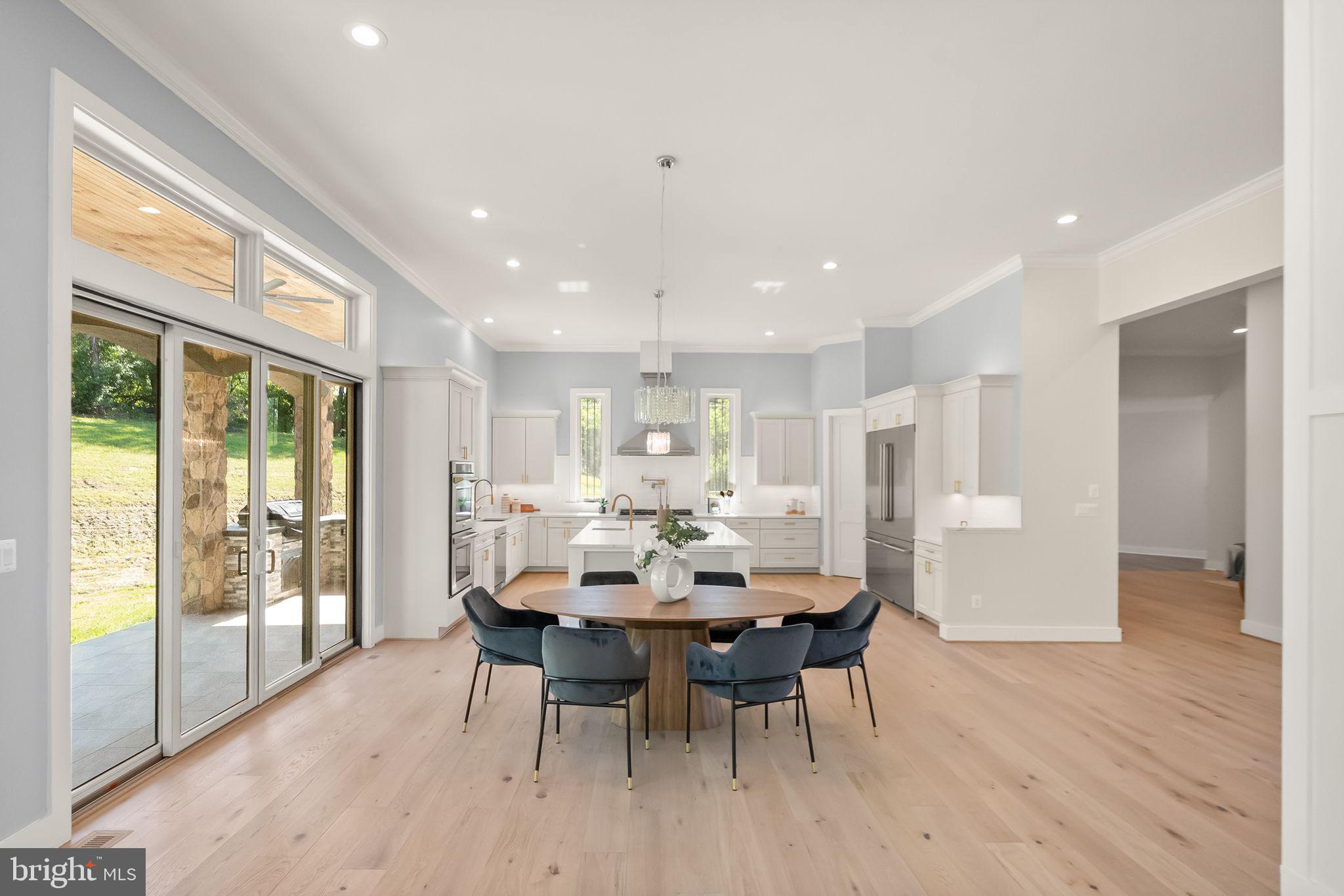 BEACON HILL - Residential