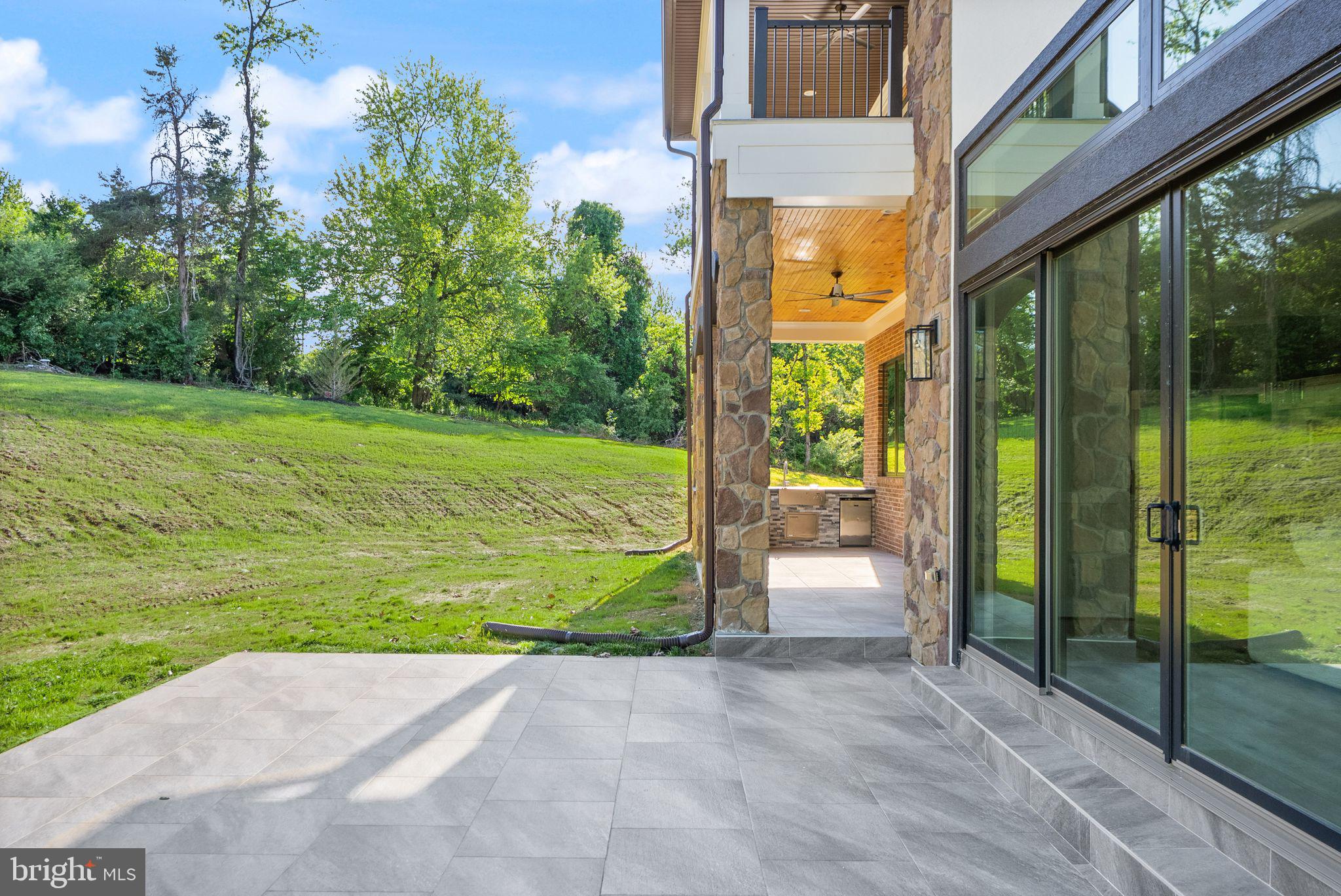 BEACON HILL - Residential