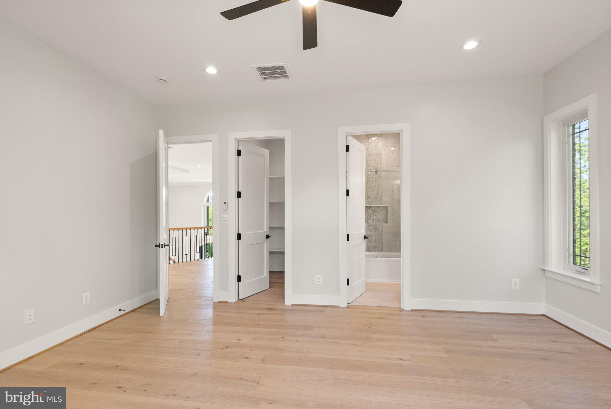 BEACON HILL - Residential