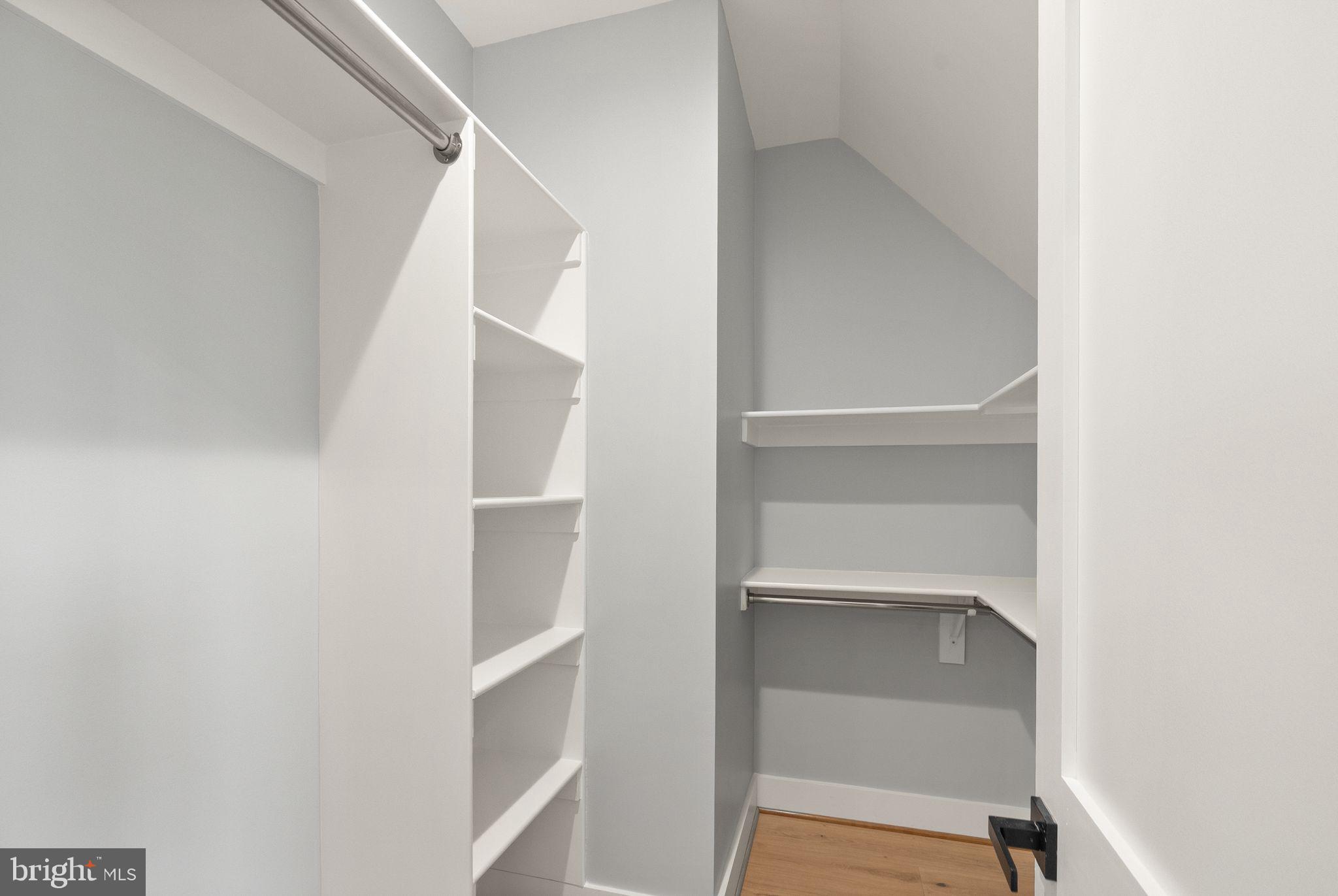 BEACON HILL - Residential