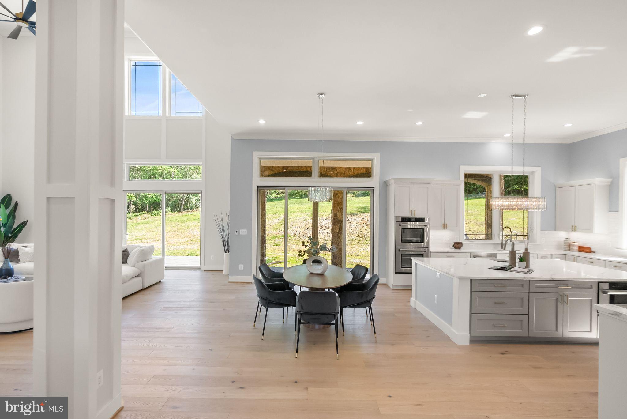 BEACON HILL - Residential