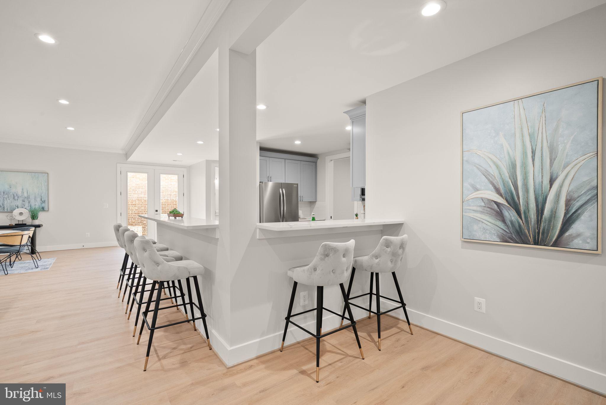 BEACON HILL - Residential