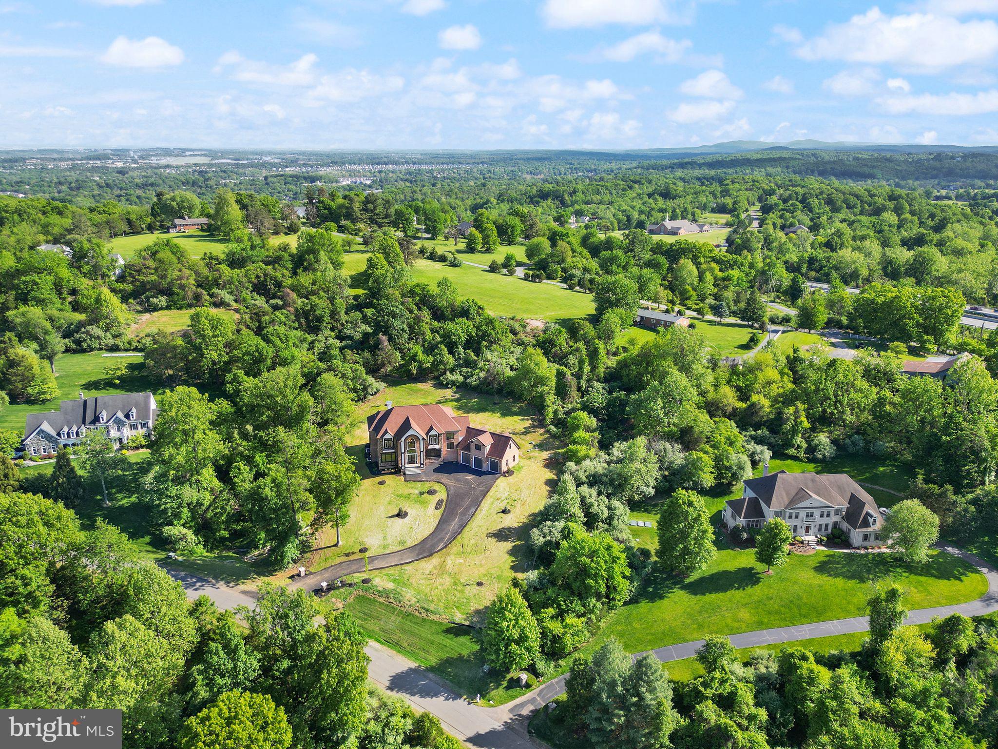 BEACON HILL - Residential