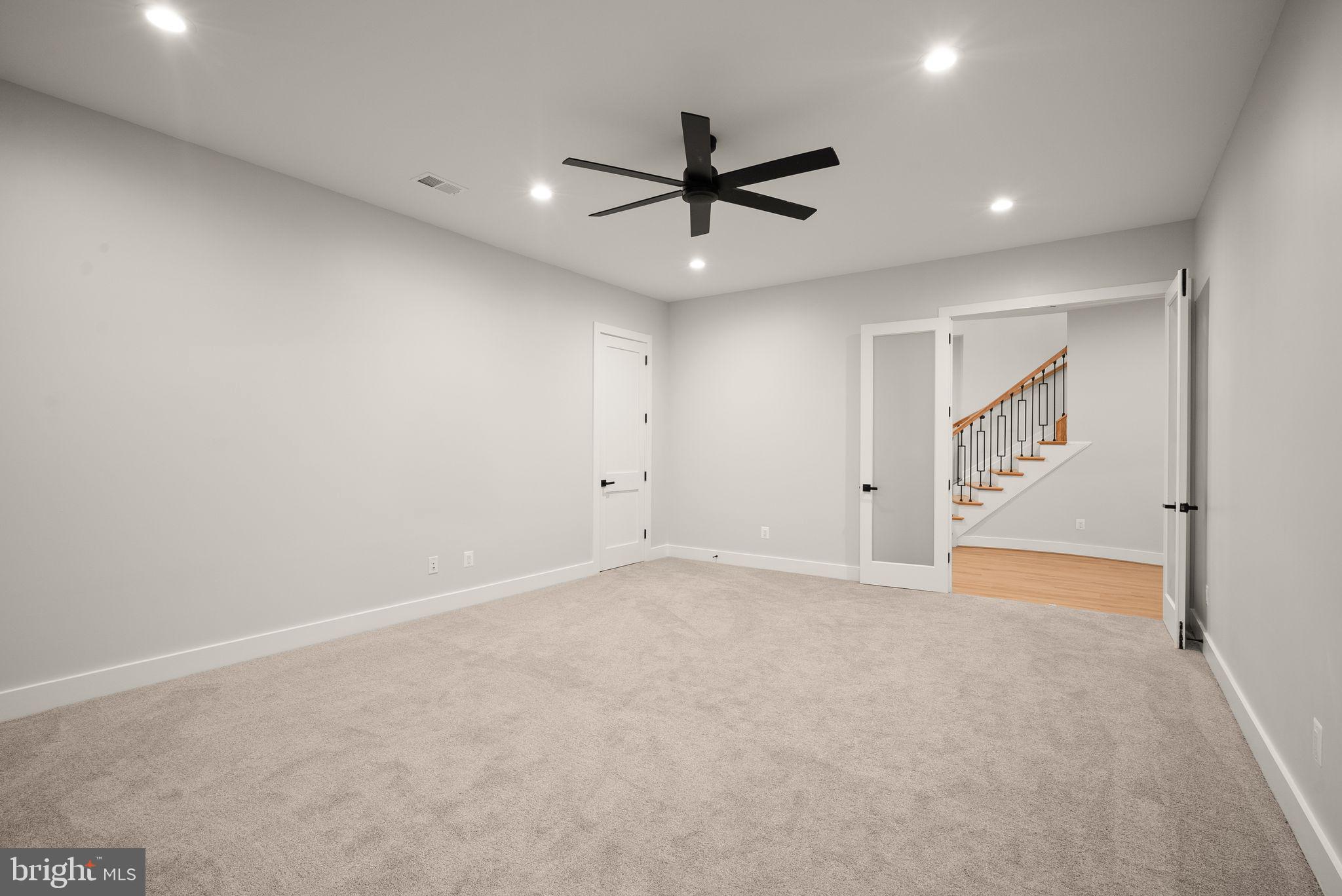 BEACON HILL - Residential