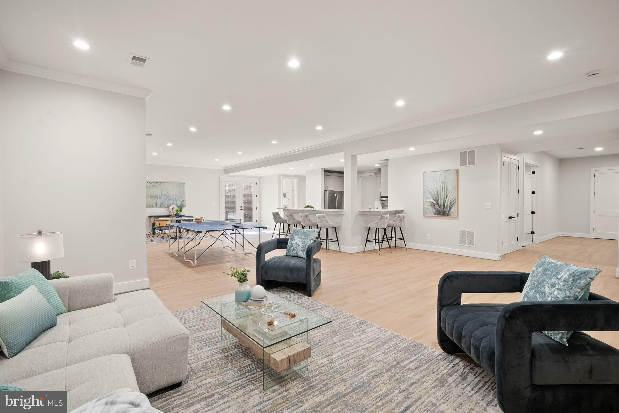 BEACON HILL - Residential