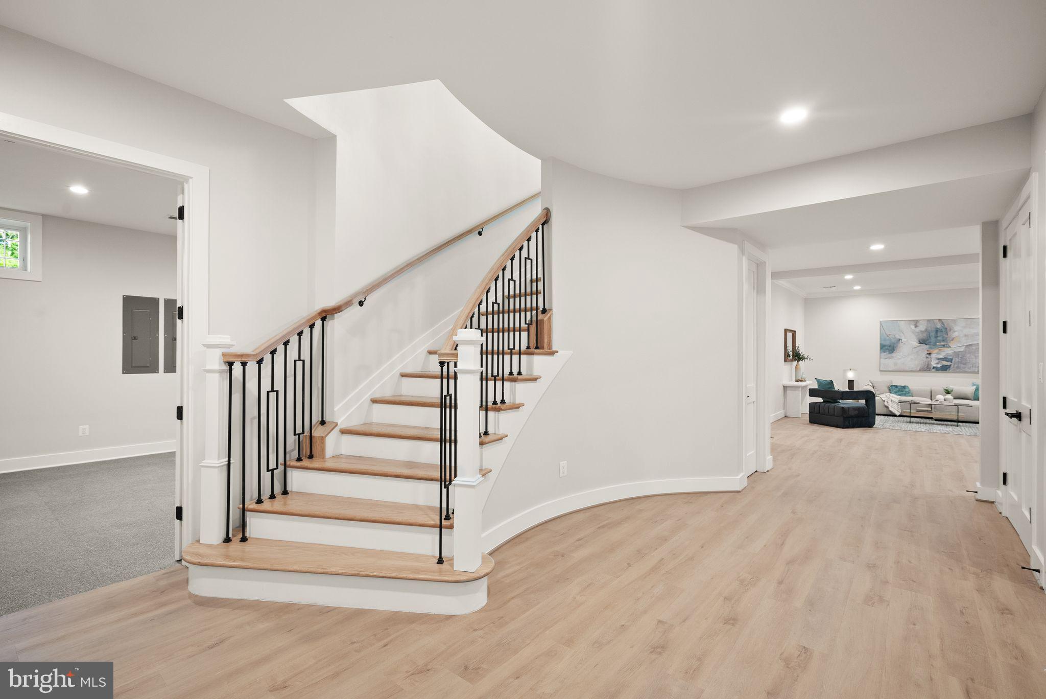 BEACON HILL - Residential