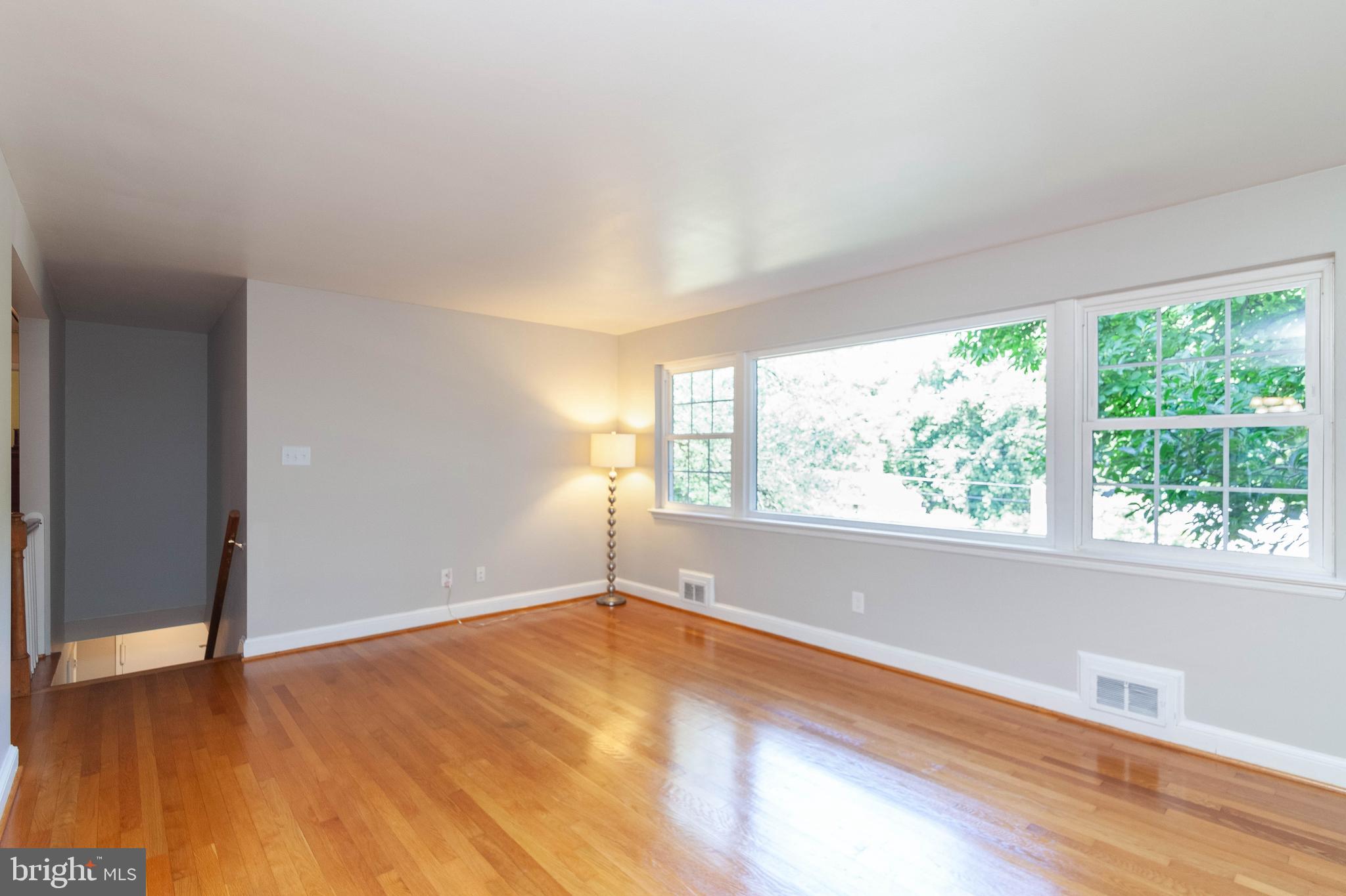 BROYHILL CREST - Residential