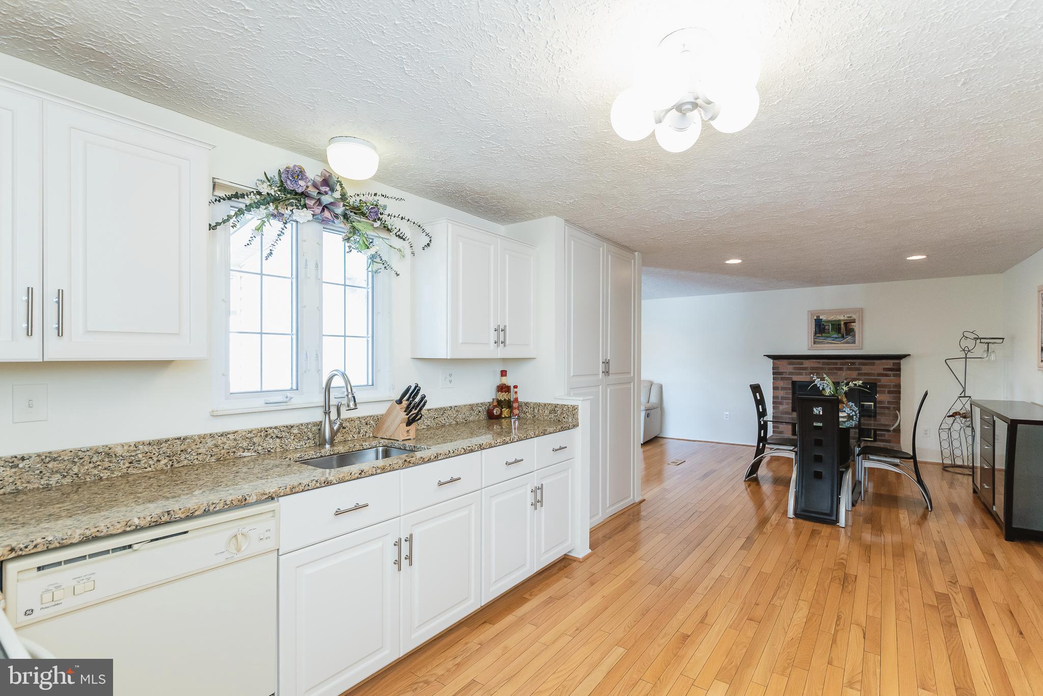 TIMBER GROVE - Residential