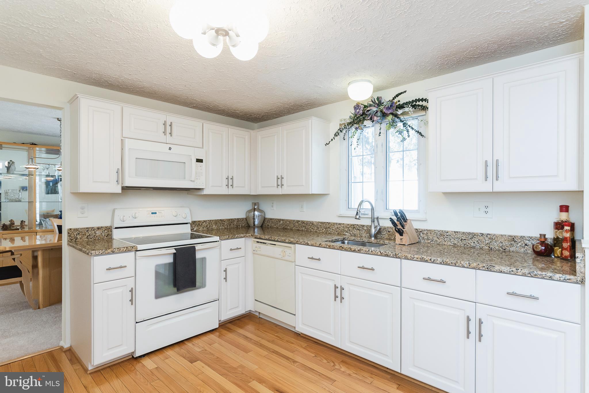 TIMBER GROVE - Residential