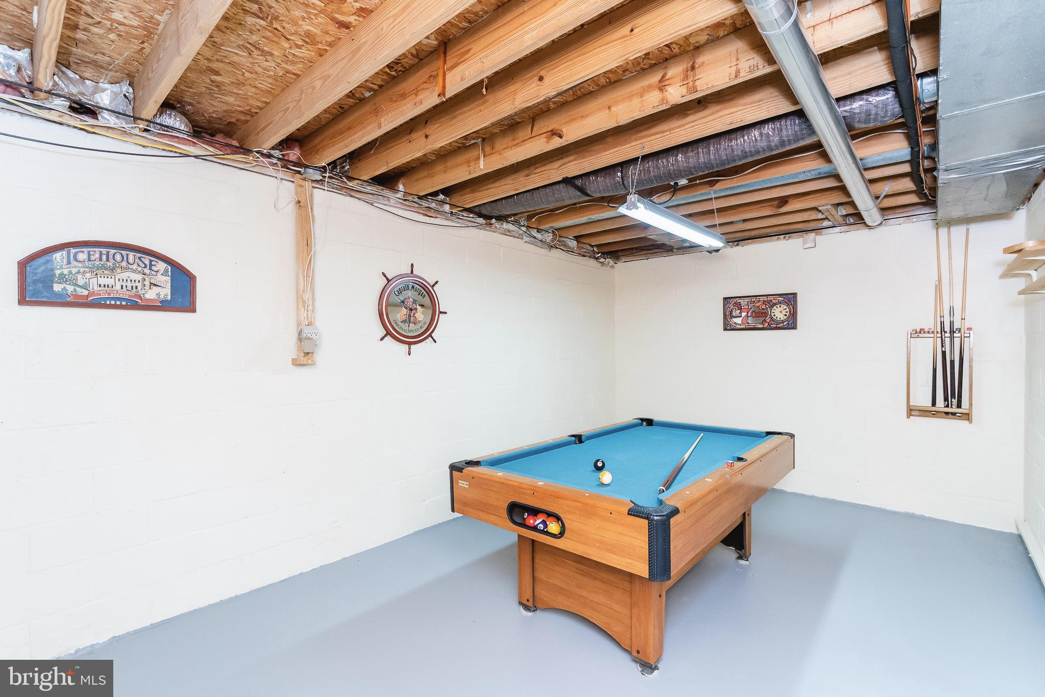 TIMBER GROVE - Residential