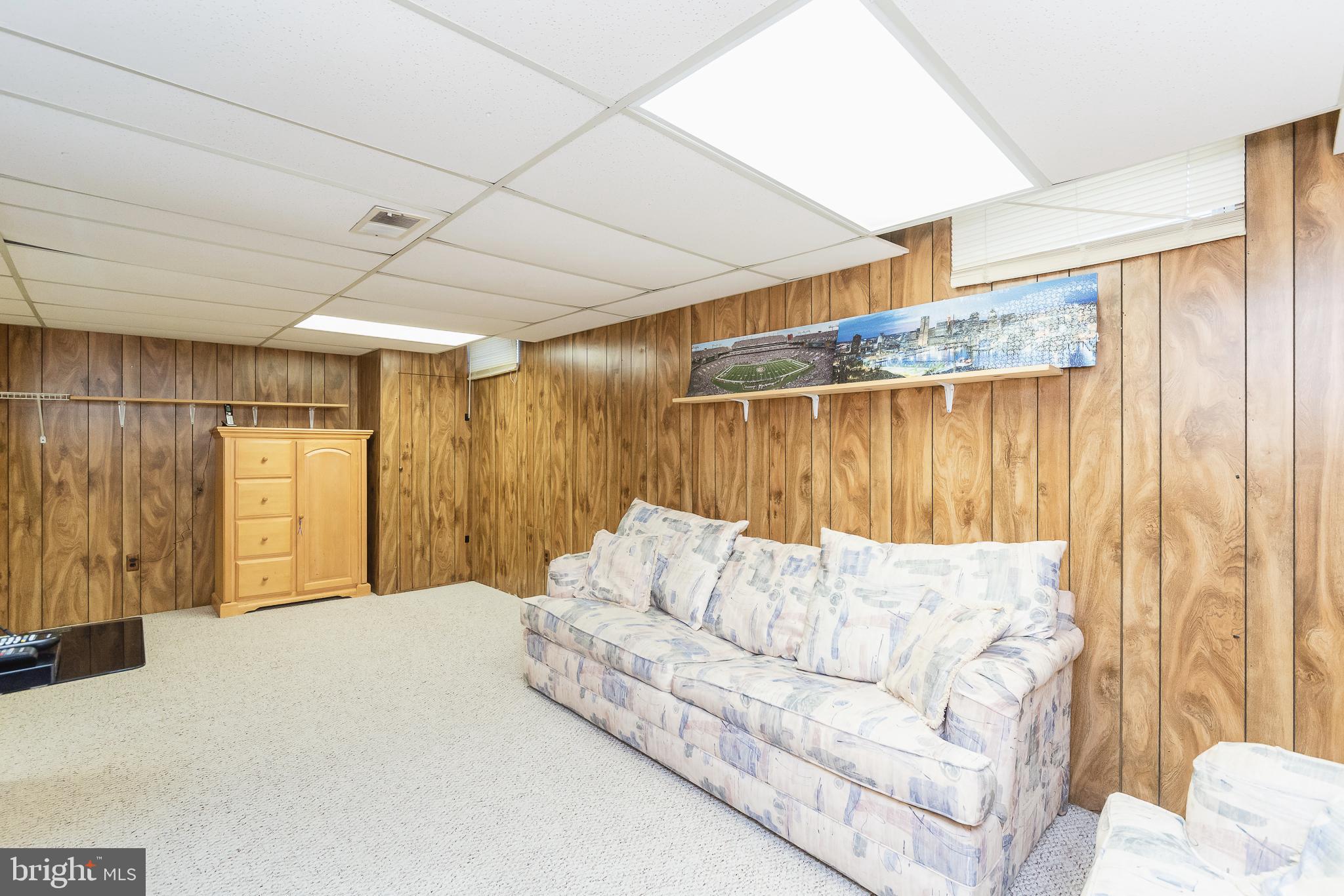 TIMBER GROVE - Residential